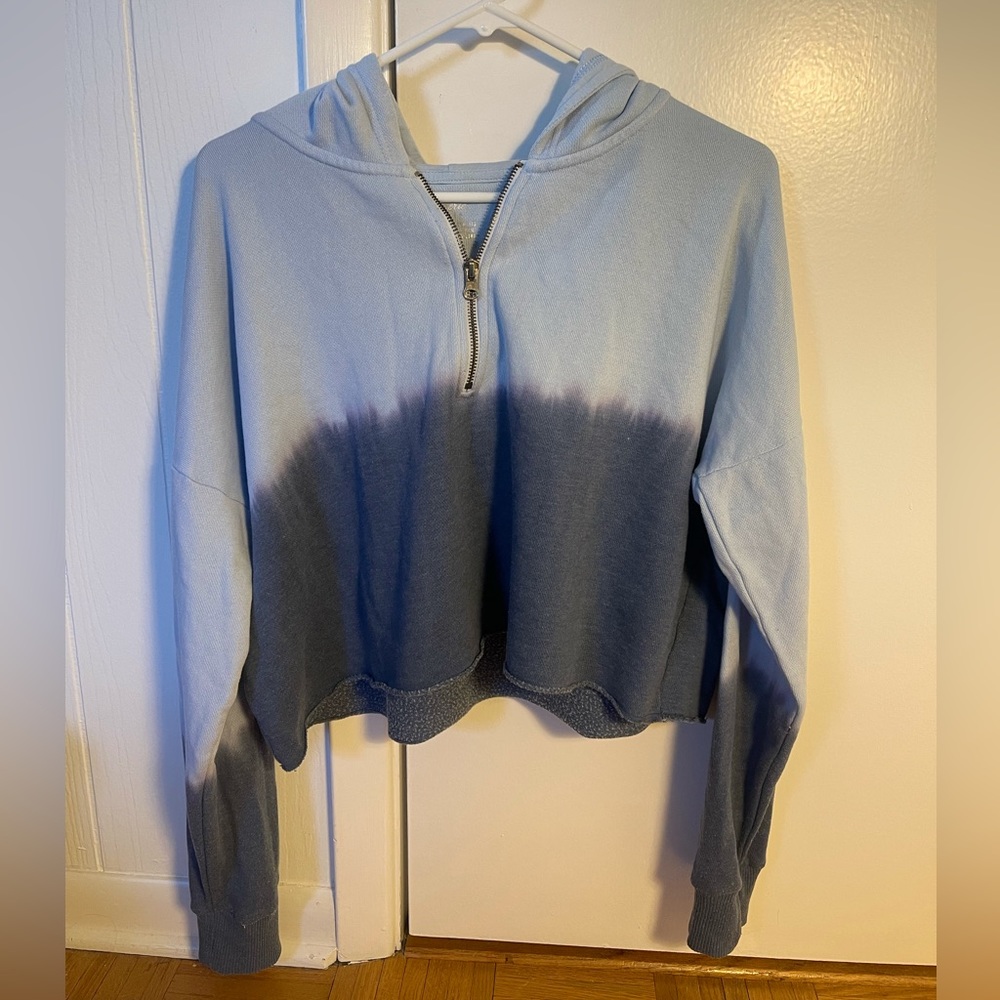 American Eagle Cropped Ombré Hoodie